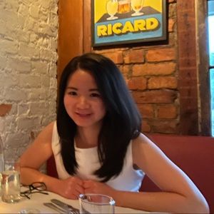 Meet your Posher, Emily